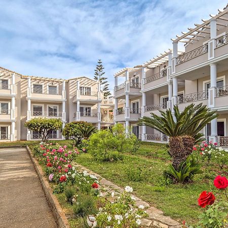 Thinalos Aparthotel Ахарави Екстериор снимка
