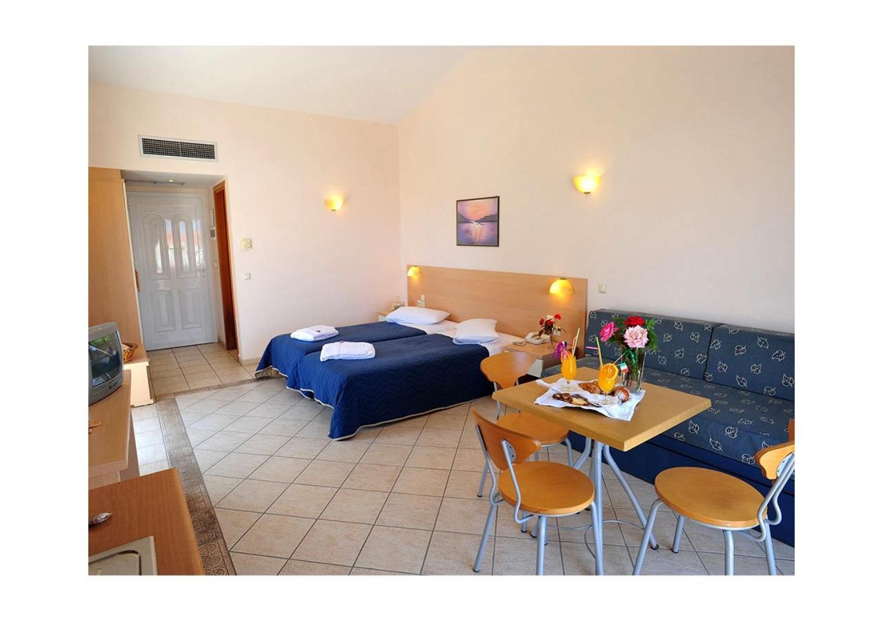 Thinalos Aparthotel Ахарави Екстериор снимка